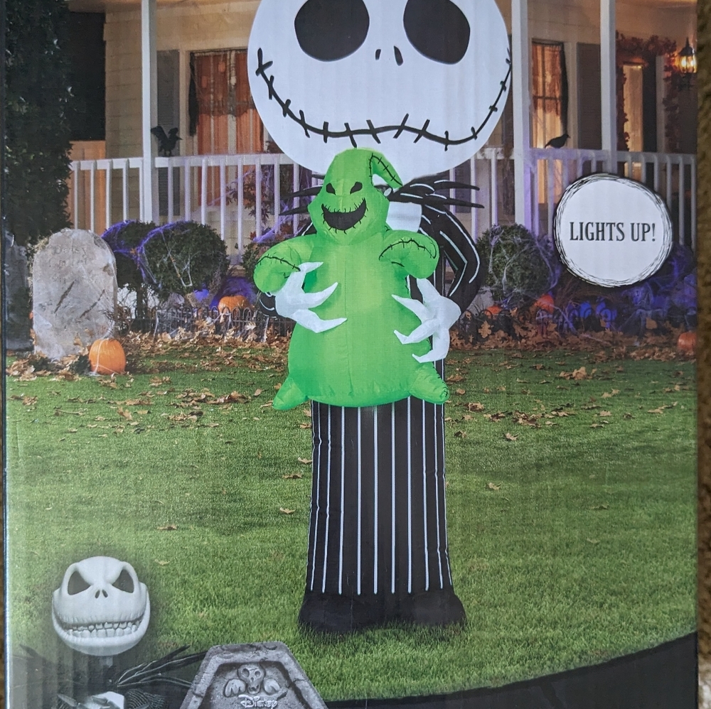 Blow up Halloween lawn decorations